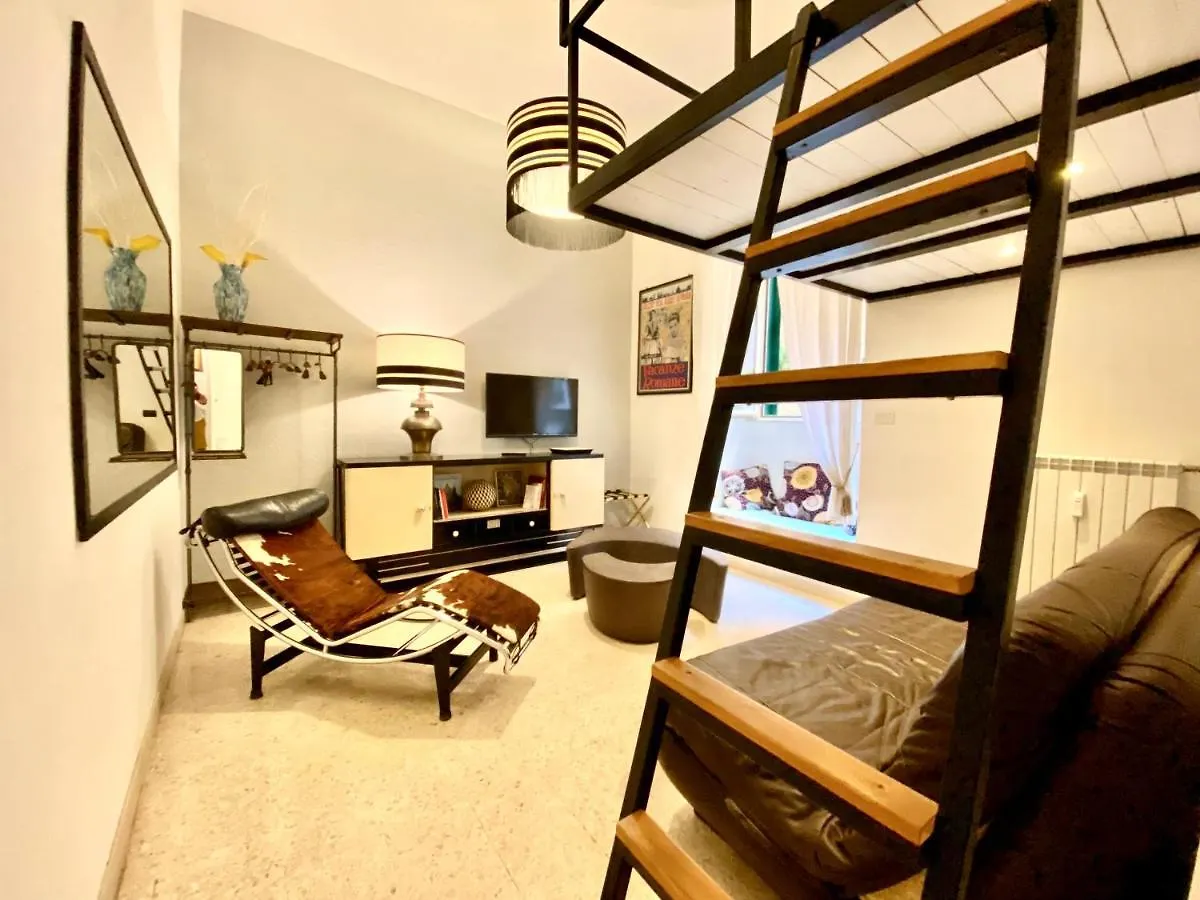 Vacanze Romane Colosseum Apartment 0*, Rome Italy
