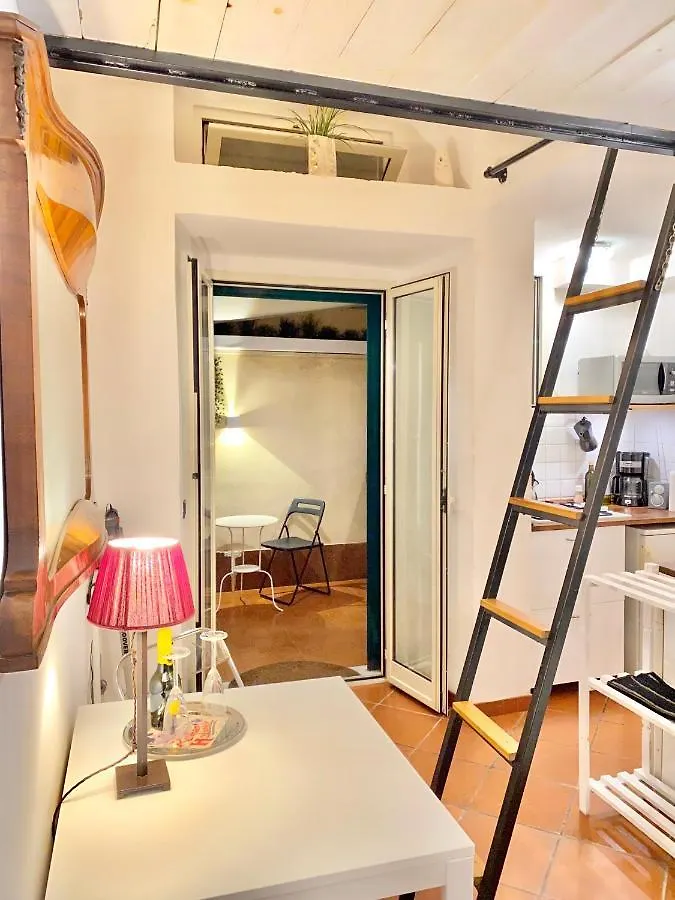 Vacanze Romane Colosseum Apartment 0*, Rome Italy