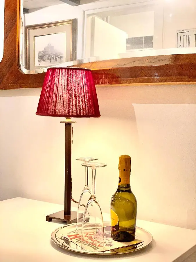 Vacanze Romane Colosseum Apartment Italy