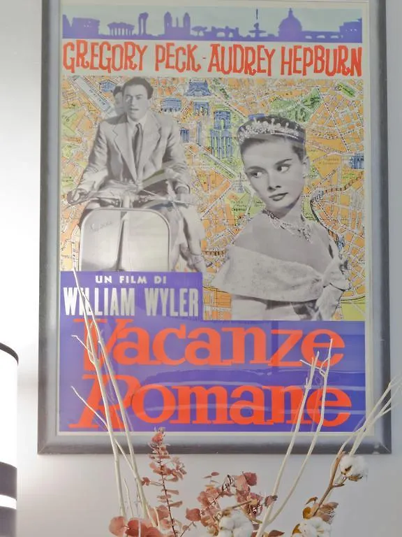 Vacanze Romane Colosseum Apartment  Rome