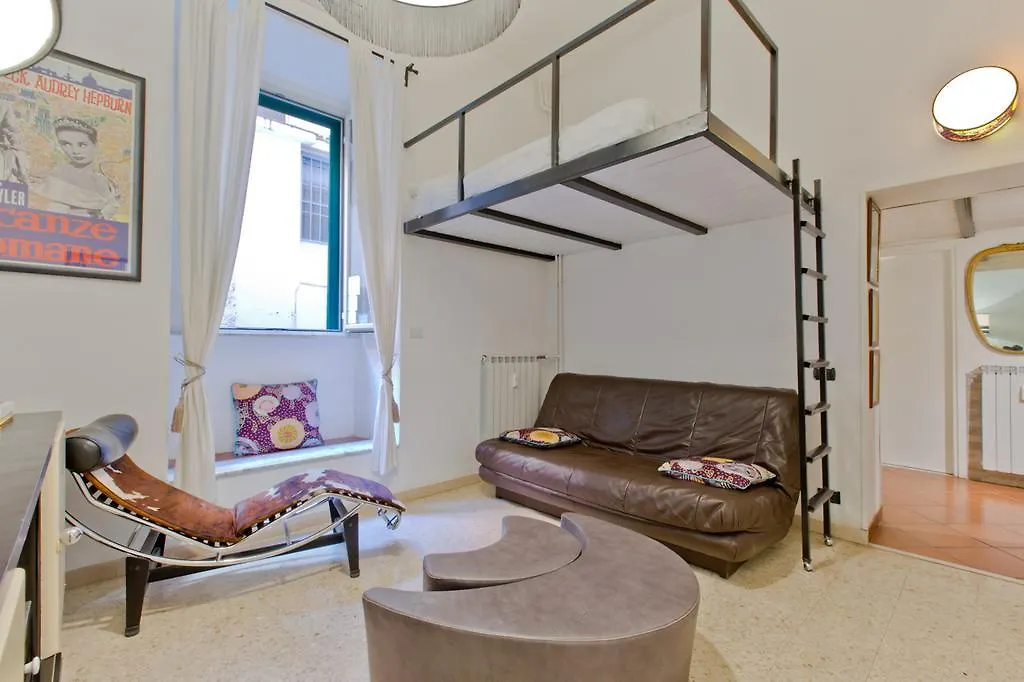 Vacanze Romane Colosseum Apartment Rome